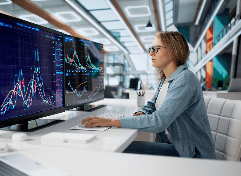 Data Products & Mesh Operating Model